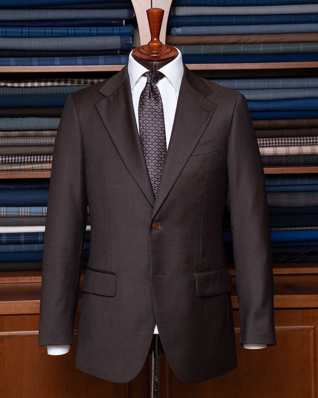 Coffee Houndstooth Giotto Suit