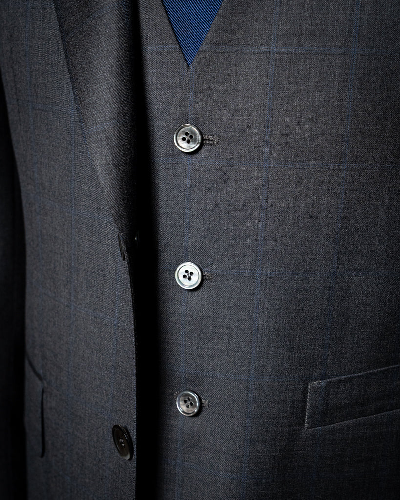 Abito Giotto Grigio Scuro Quadri Blu con Gilet