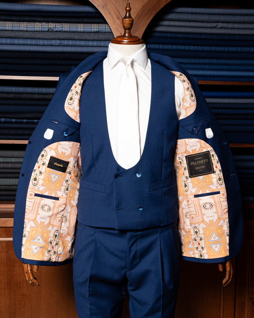 Abito Bernini Blu Chiaro Spinato con Gilet