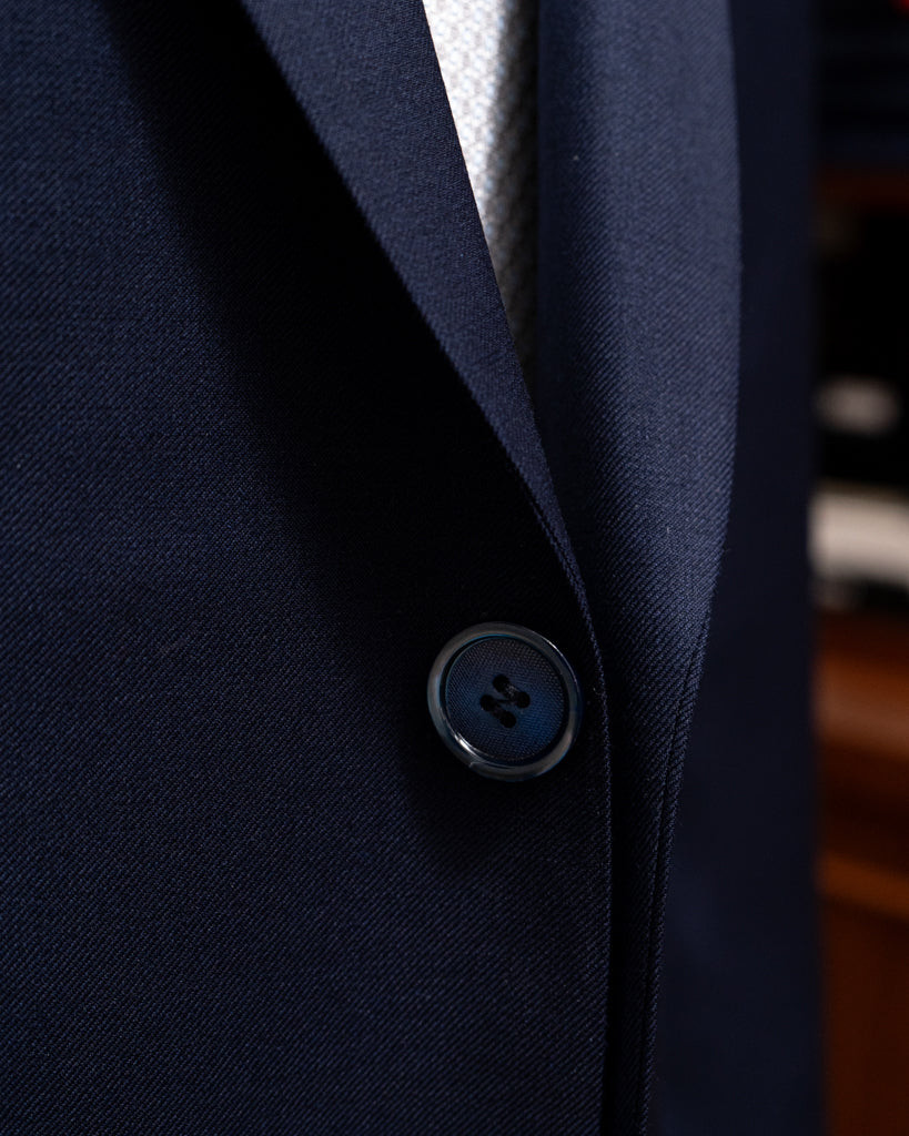 Abito Bernini Blu Scuro Fodera Fantasia: Eleganza Originale in Lana Quattro Stagioni.