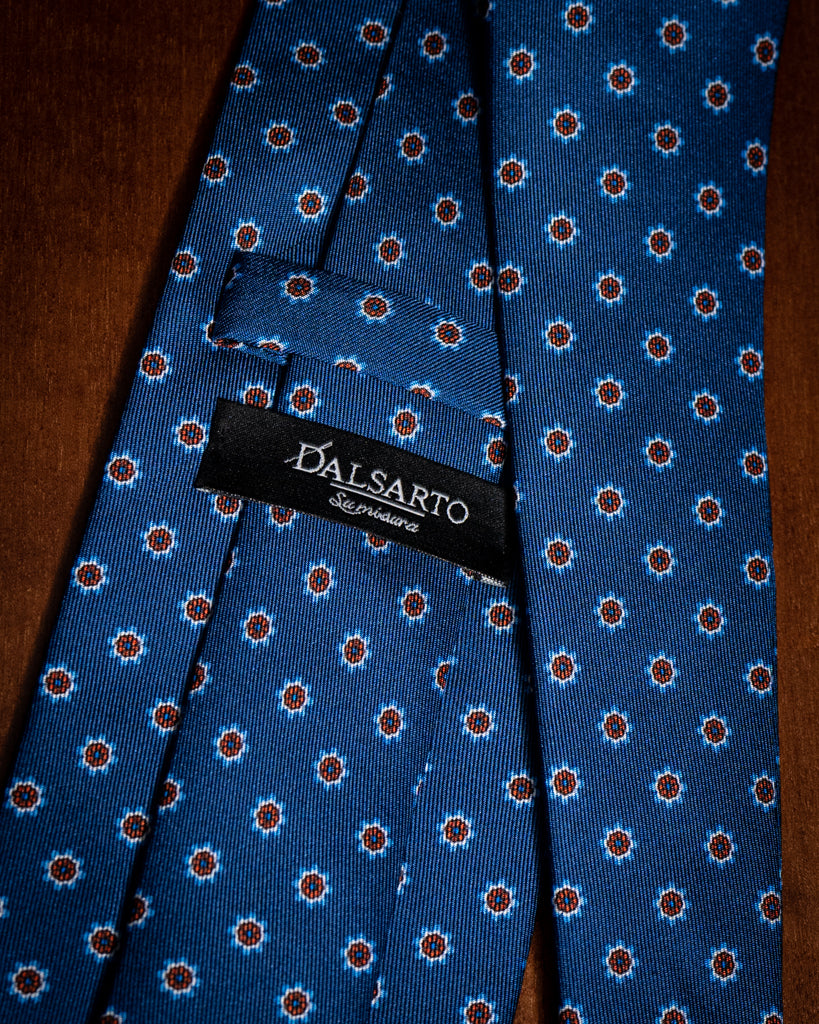 Cravatta Blu con Fiori Arancioni