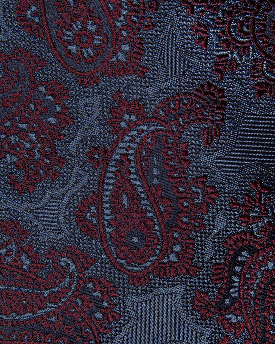 Cravatta Blu Damascata con Fantasia Paisley Rossa in Seta