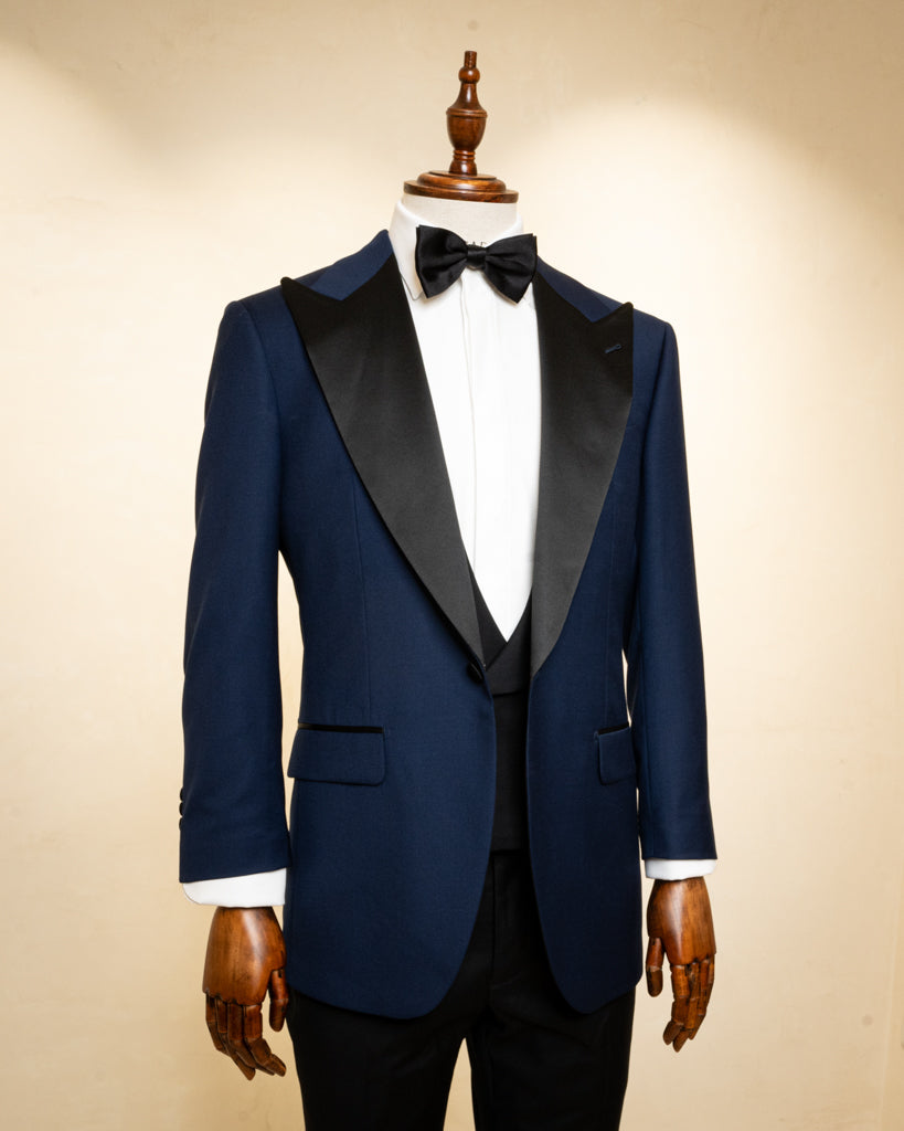 Smoking Michelangelo Blu Notte con Gilet e Pantalone Nero