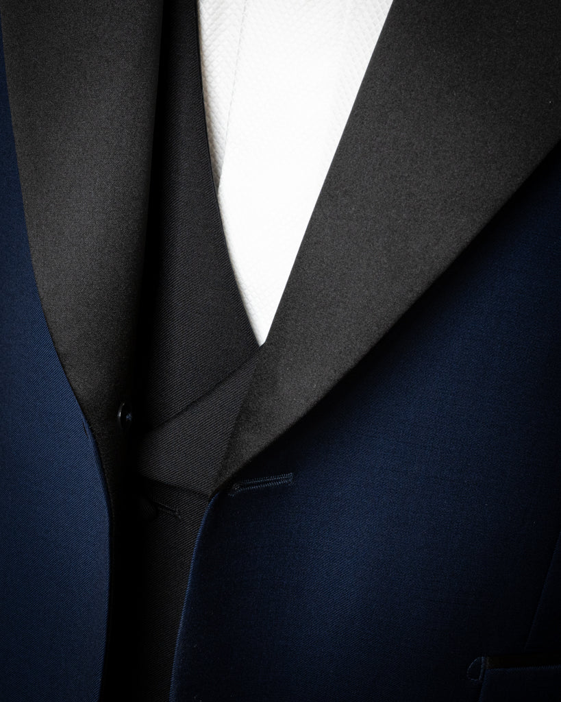 Smoking Michelangelo Blu Notte con Gilet e Pantalone Nero