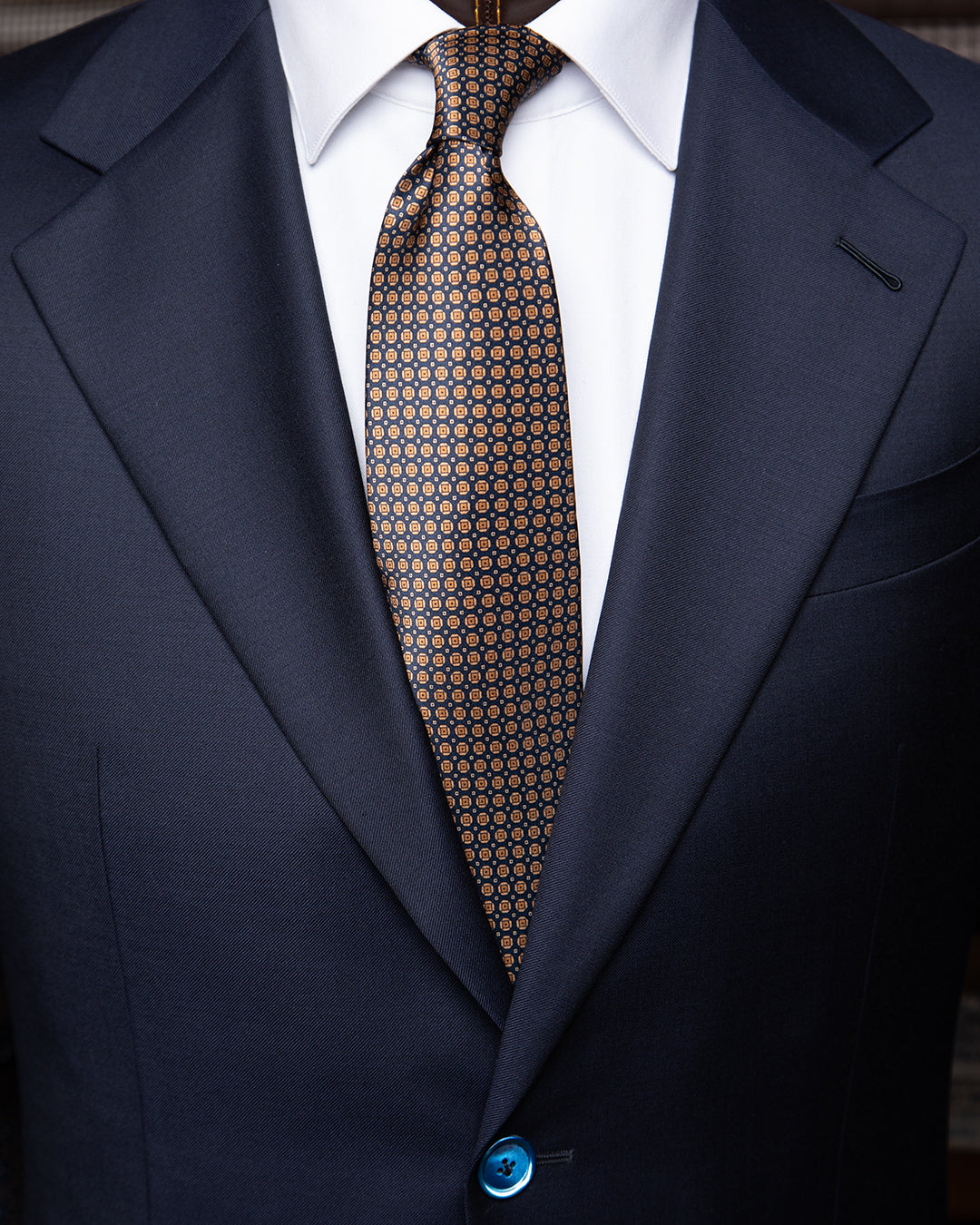 Cravatta Blu con Micro Motivo Greco Bronzo