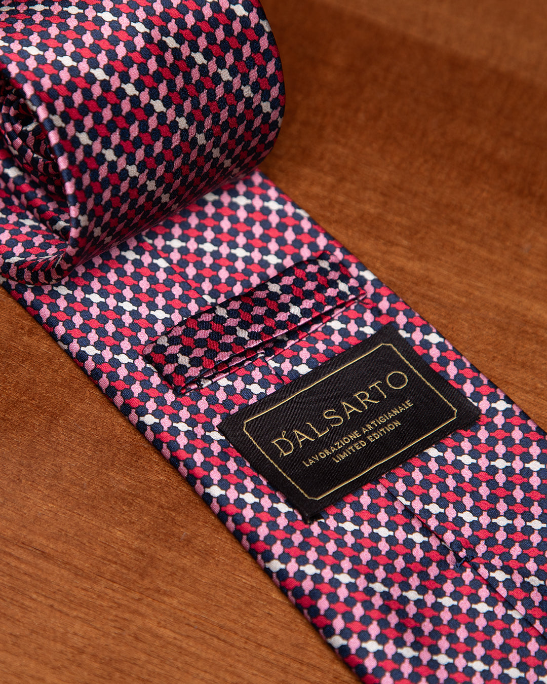 Cravatta Rubino, Navy e Rosa con Motivo Geometrico
