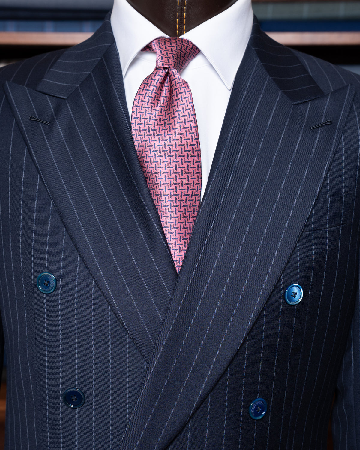 Abito Perugino Gessato Blu Navy con righe Azzurre