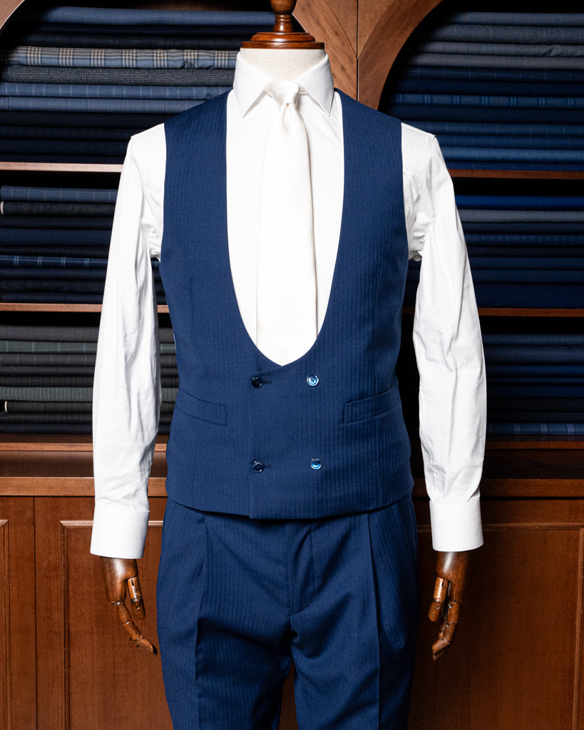 Abito Bernini Blu Chiaro Spinato con Gilet
