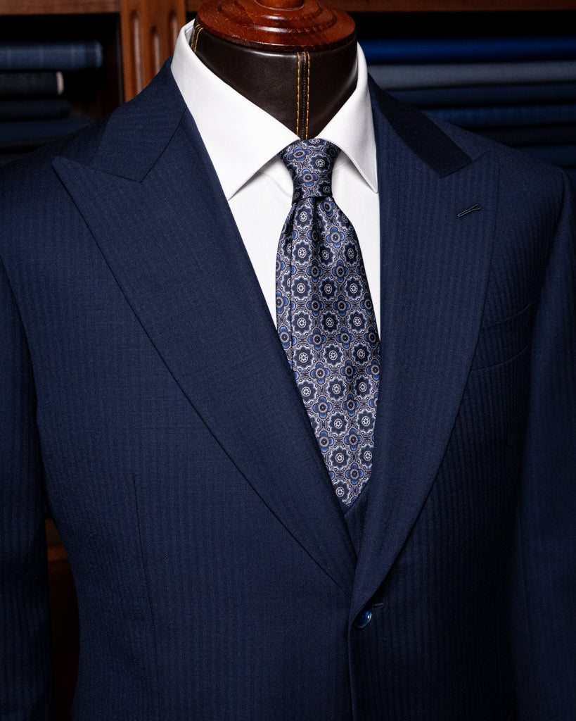 Abito Bernini Spinato Blu Navy con Gilet