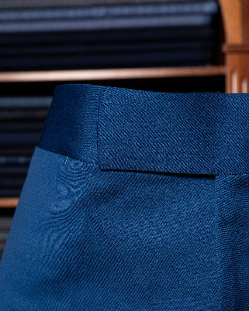 Abito Giotto Blu Capri con Gilet Argento