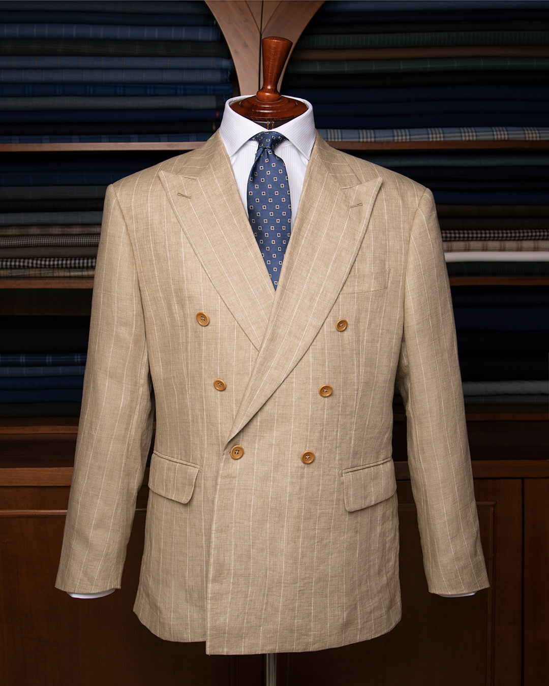 Abito Doppiopetto Perugino Gessato Beige