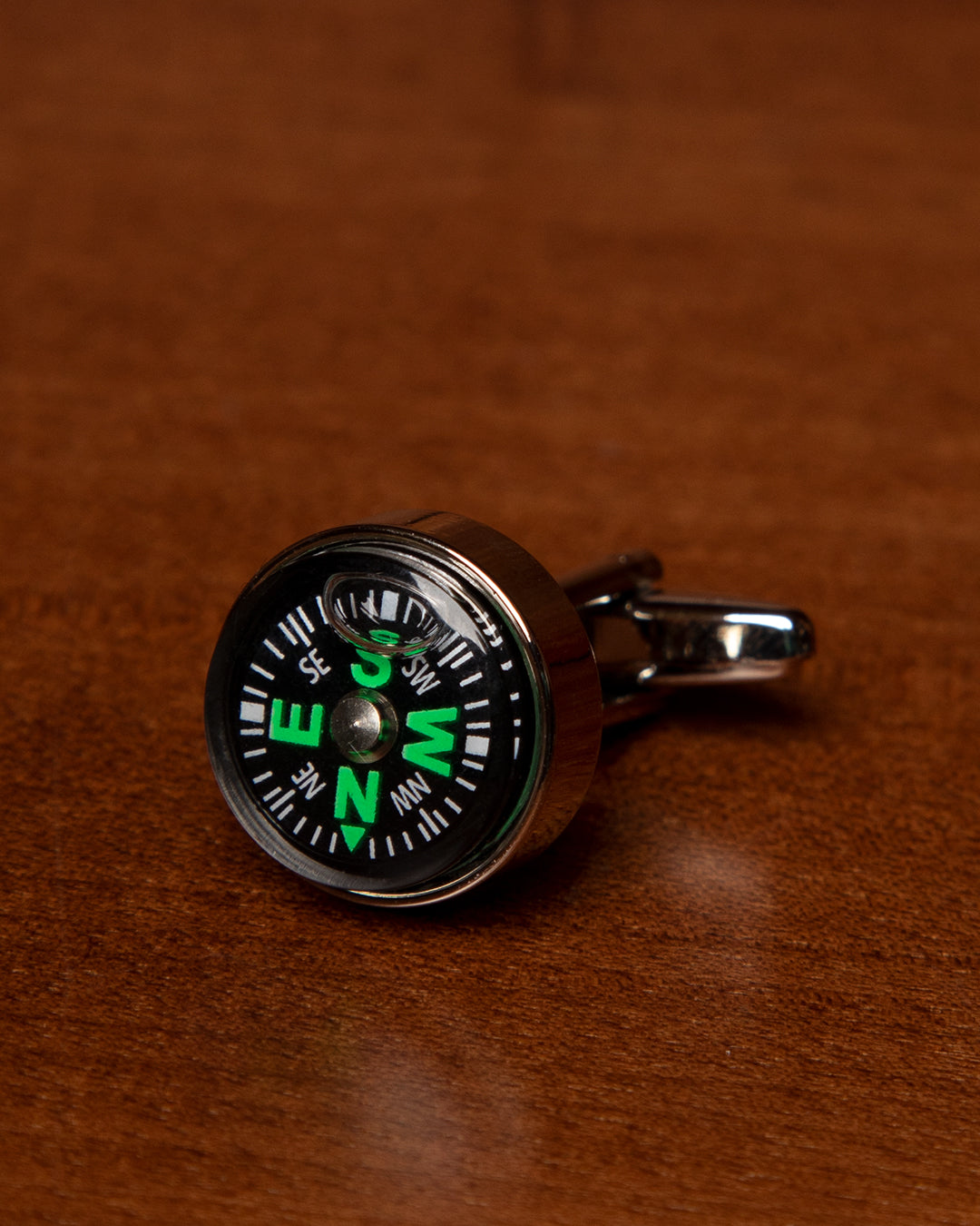 Gemelli Color Argento con Bussola Nera e Verde