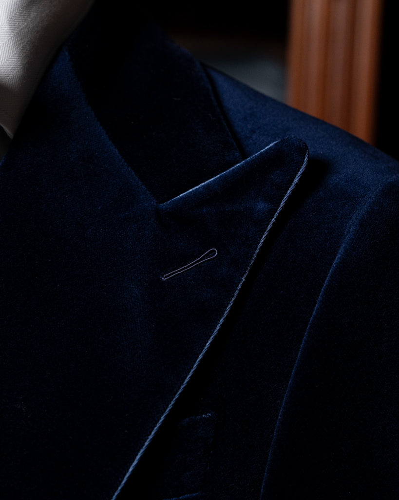 Giacca Modernico in Velluto Blu Acceso con Piping