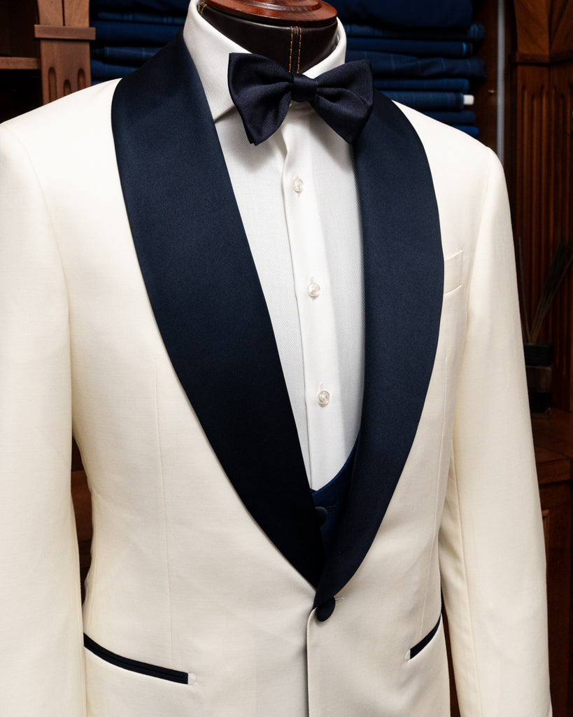 Smoking Donatello Crema con Raso Blu e Gilet Blu Cobalto