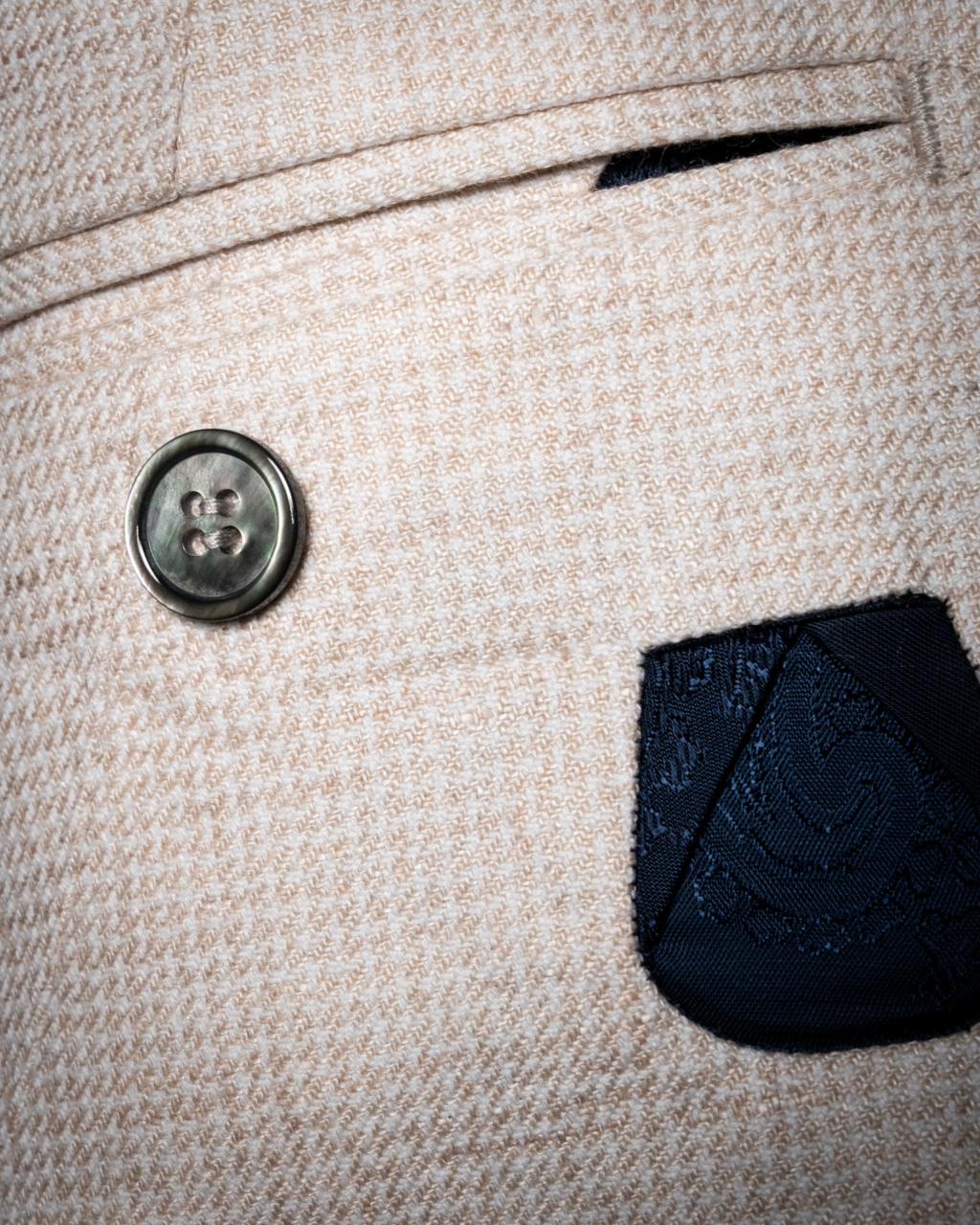 Giotto Houndstooth Cream Suit